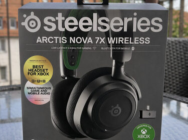 SteelSeries Arctis Nova 7X Wireless Gaming